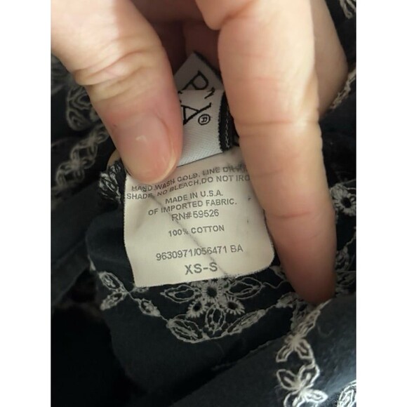 Rebecca Virtue Puff or Off Shoulder Top - Picture 8 of 9